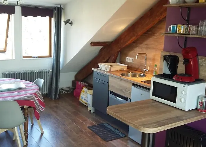 Les De L'ile 3* Longeville-les-Metz