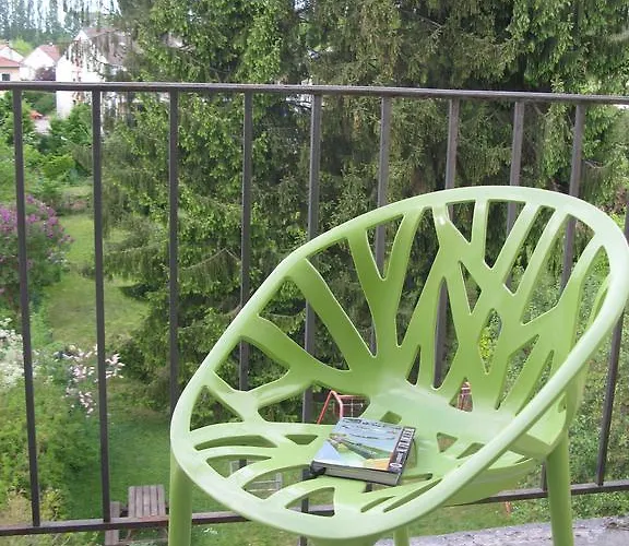 Les De L'ile Bed & Breakfast