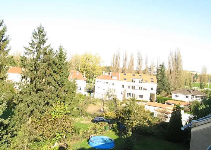 Bed & Breakfast Les De L'ile Longeville-les-Metz